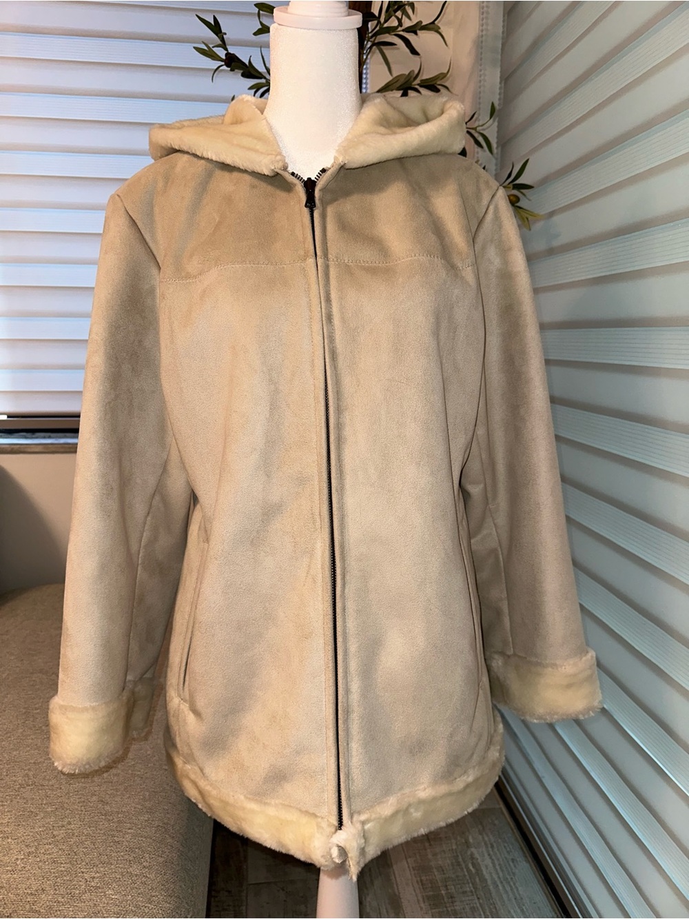 Fleet Street Hooded Faux Suede Shearling Coat Tan Cream Size S